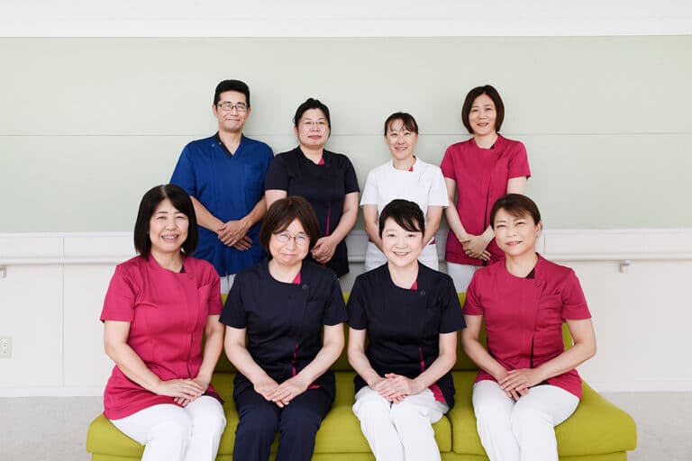 【60代・70代が活躍中】看護師を探している方へ|仕事内容・必要なスキル・自分に合った職場の探し方を紹介